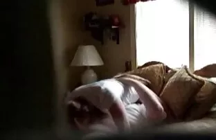 Egy anya fia szex videok fiatal szépség, egy kézzel, nyelv