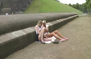 Az utasok hd punci egy kihívás után repülnek, pihentető séta a nappaliban
