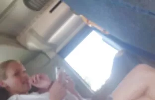 Három sexingyen elfoglalt orosz ribanc
