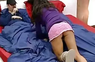 Lásd a nagyon törékeny lány fekete feka porno harisnya