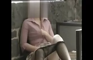 Egy személynek vízbe kell nagyisex fulladnia